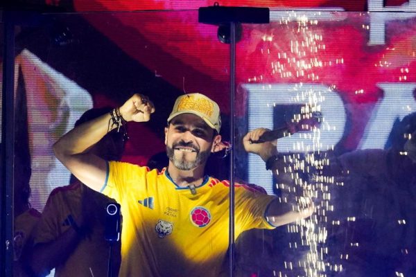 "Bukele Effect" in Colombia: who is Abelardo de la Espriella, the controversial far-right 'tiger' that shakes the elections