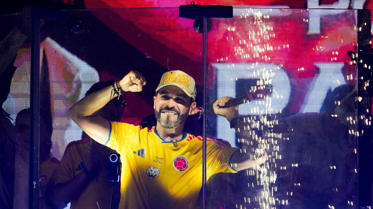 "Bukele Effect" in Colombia: who is Abelardo de la Espriella, the controversial far-right 'tiger' that shakes the elections