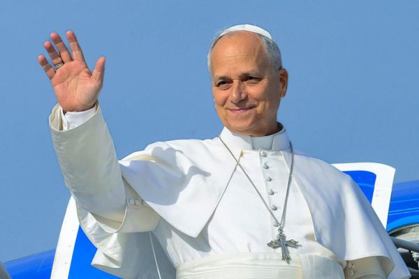 The Pope, on board the plane to Spain: "The abuses are a still open sore"