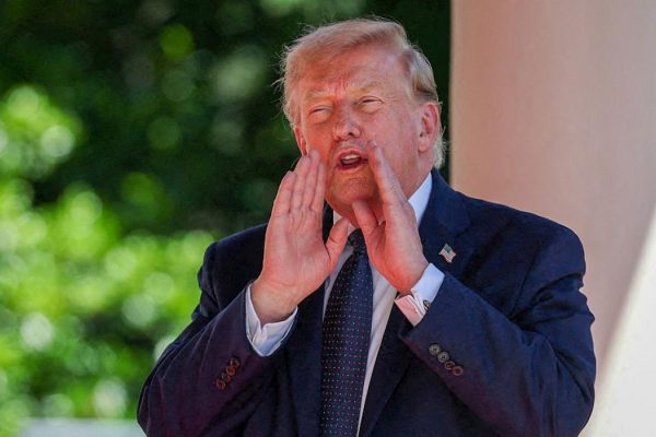 Andrés Piqueras, geopolitics expert: "Everything Trump does is not the work of a madman; the final objective is China"