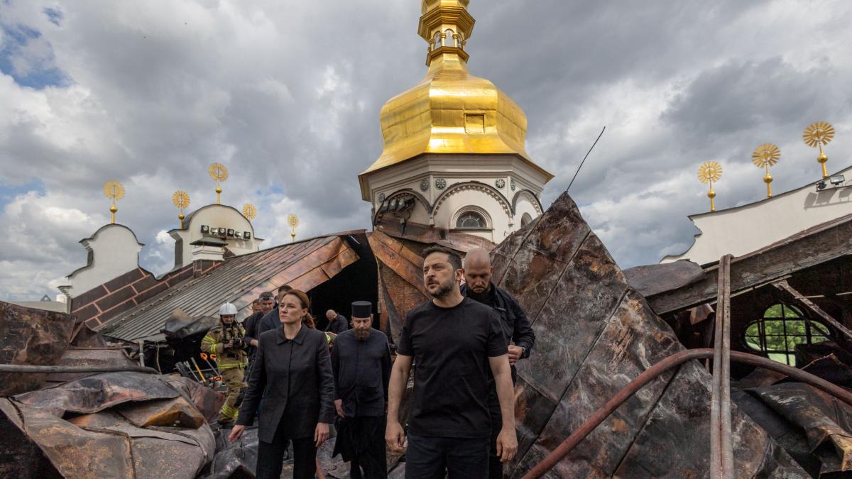 Russia hits the Dormition Cathedral, an 11th century Ukrainian jewel, in an attack that leaves nine dead