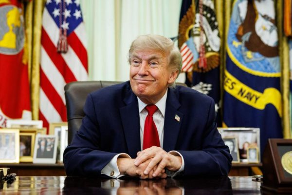 US Supreme Court dramatically expands Trump's power to fire top officials, but protects the Fed