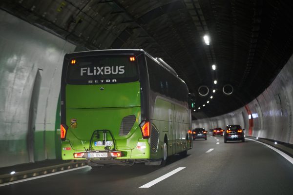 FlixBus launches two new routes that connect Portugal to Spain for less than €15