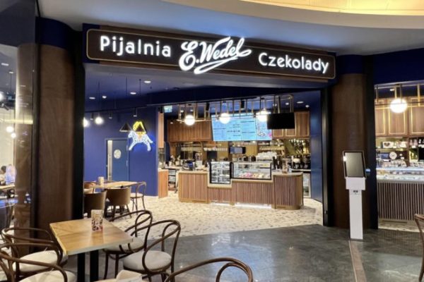 Dog Day Wedel introduces ice cream for dogs!