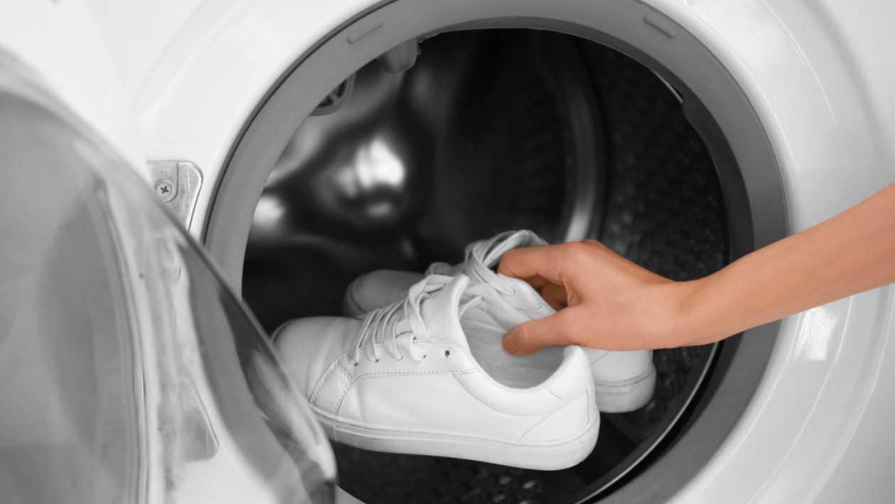 Safe shoe washing First, take it from the bedroom and then wash your shoes in the washing machine. They will be like new and will not be damaged when the drum rotates. Washing shoes in a washing machine