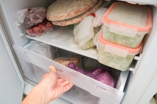Home remedies Are you fed up with the unpleasant smell from the freezer? This cheap kitchen trick solves the problem