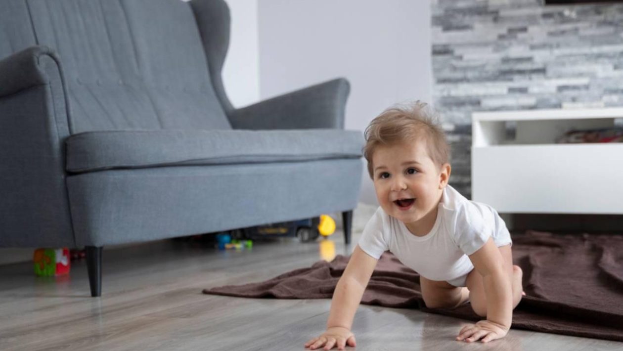 Infant development How to support an infant's motor development? Time spent on the floor is much more important than using walkers