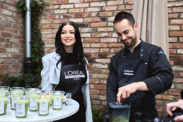 Smoothie by Marcysia from June 16 at Toast. L'Oréal Professionnel invites you to a summer experience inspired by the world of beauty