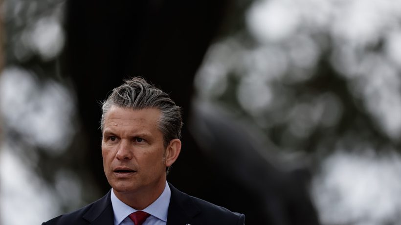 Χέγκσεθ για μεταναστευτικό: «Η Ευρώπη δέχεται εισβολή επικίνδυνων ιδεολογιών»