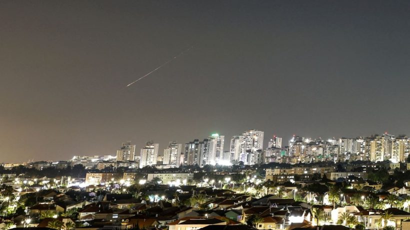 Crucial hours in the Middle East: With the hand on the trigger Iran, Israel - Trump's role