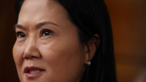 And a new round in Peru: the right-wing Fujimori, again ahead in the final stretch of the scrutiny