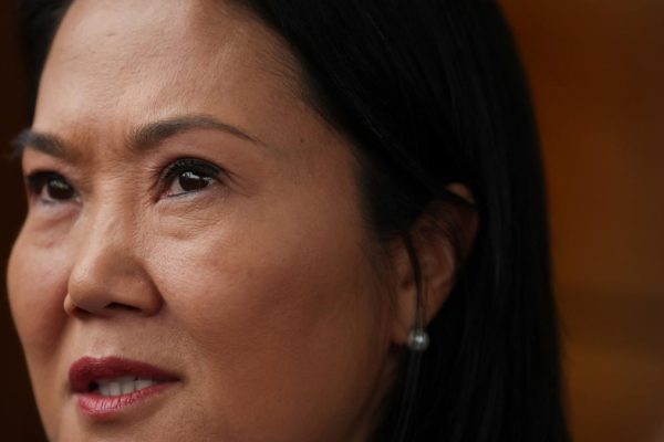 And a new round in Peru: the right-wing Fujimori, again ahead in the final stretch of the scrutiny