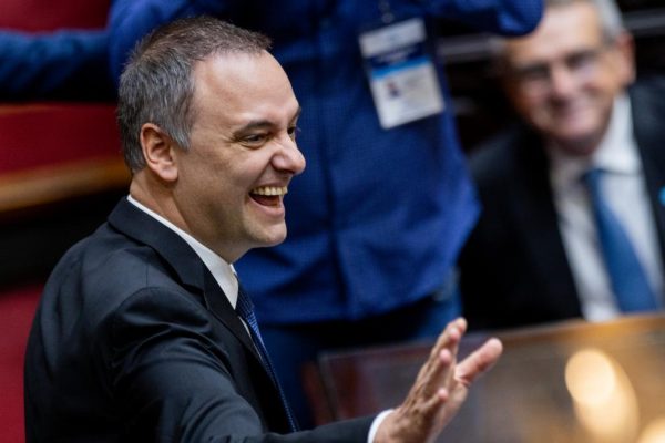 Yes, Milei's chief of staff's excuse to justify expenses sounds like an episode of 'The Big Bang Theory'