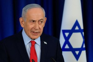 Netanyahu: Threatens Iran anew and entertains impression of rift with Trump
