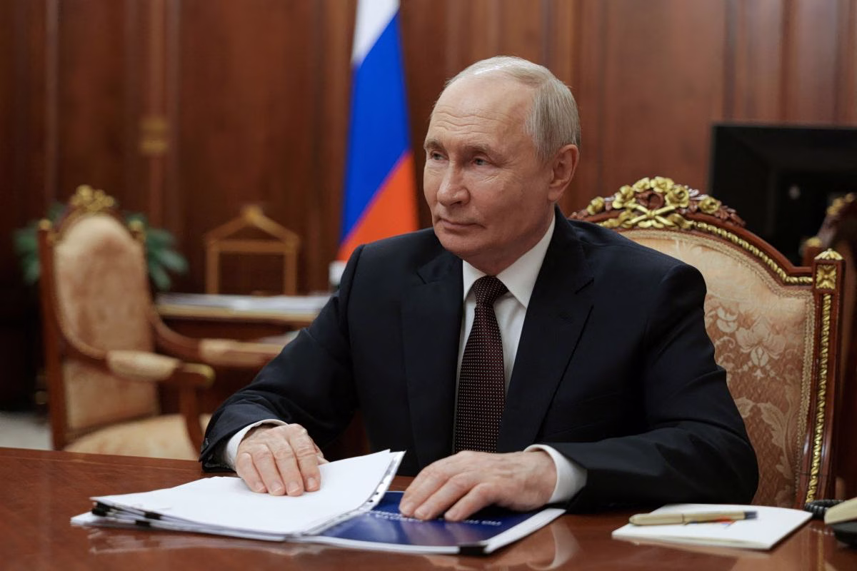 Russia: Unmoved our terms on Ukraine - Fuel shortages and front with Finland