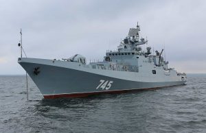 Thriller in the English Channel: Russian frigate fired warning shots at a yacht