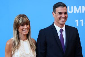 Pedro Sánchez: Spain's socialist prime minister 'bypasses' corruption