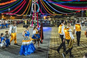 Santos Populares liven up Castro Marim with dances, marches and sardines