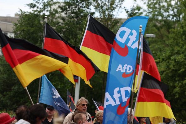 Double legal pressure against AfD ultras in Germany: they violate the rules and are a threat that must be monitored