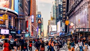 Shooting in the middle of Times Square hours after the Knicks party: no injuries, but one minor detained
