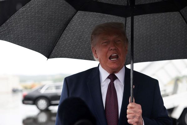 USA: Cost of living and war with Iran, drop the ratings of Trump - Poll