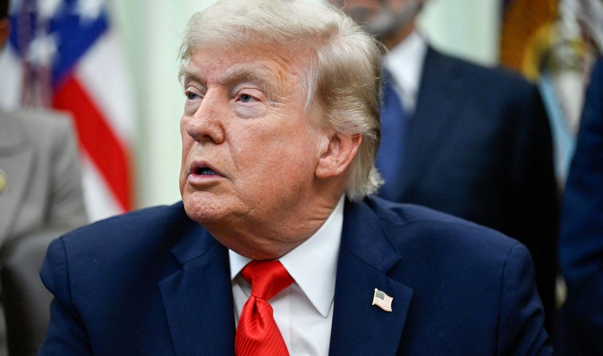 Trump: "The deal will be signed on Sunday" - Iran questions the choice of date