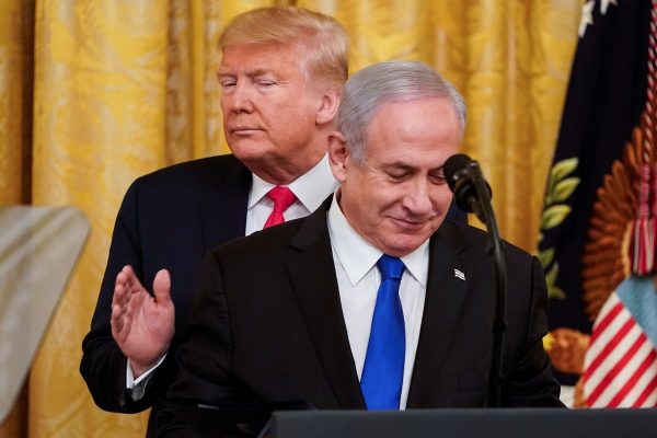 Metron Poll: Iran Attack Condemned, US-EU Relations Uncertain