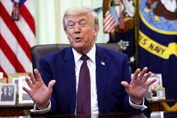 Trump on Iran: "Signatures may fall over the weekend, may not"