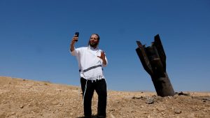 Israel warns that it is preparing for "several days" of fighting with Iran or "as long as necessary"