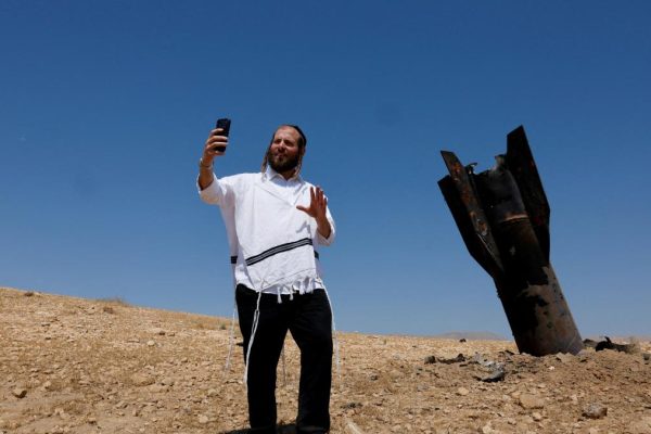 Israel warns that it is preparing for "several days" of fighting with Iran or "as long as necessary"