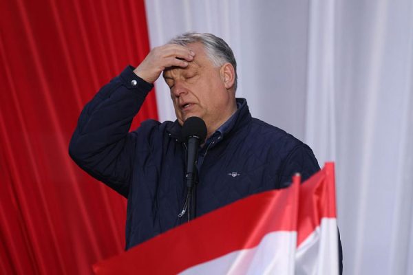 Hungary shields itself against Orbán with a maneuver to prevent his return: at least in the next eight years