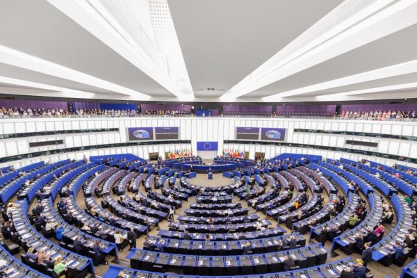 The European Parliament paves the way for the tariff pact with the US: this is what it looks like in the end