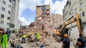 Venezuela, faced with the titanic task of reconstruction a week after the earthquake with no hope of finding more survivors