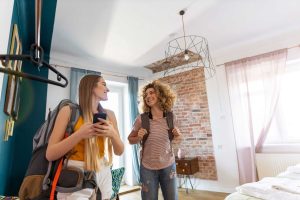 ANDA Discover Portugal: There are ten thousand free travel vouchers (with accommodation) for young people