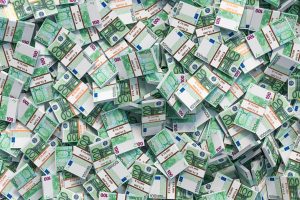 Swiss bank guarantees that there have never been so many rich people in the world: in Portugal alone there are 181 thousand millionaires