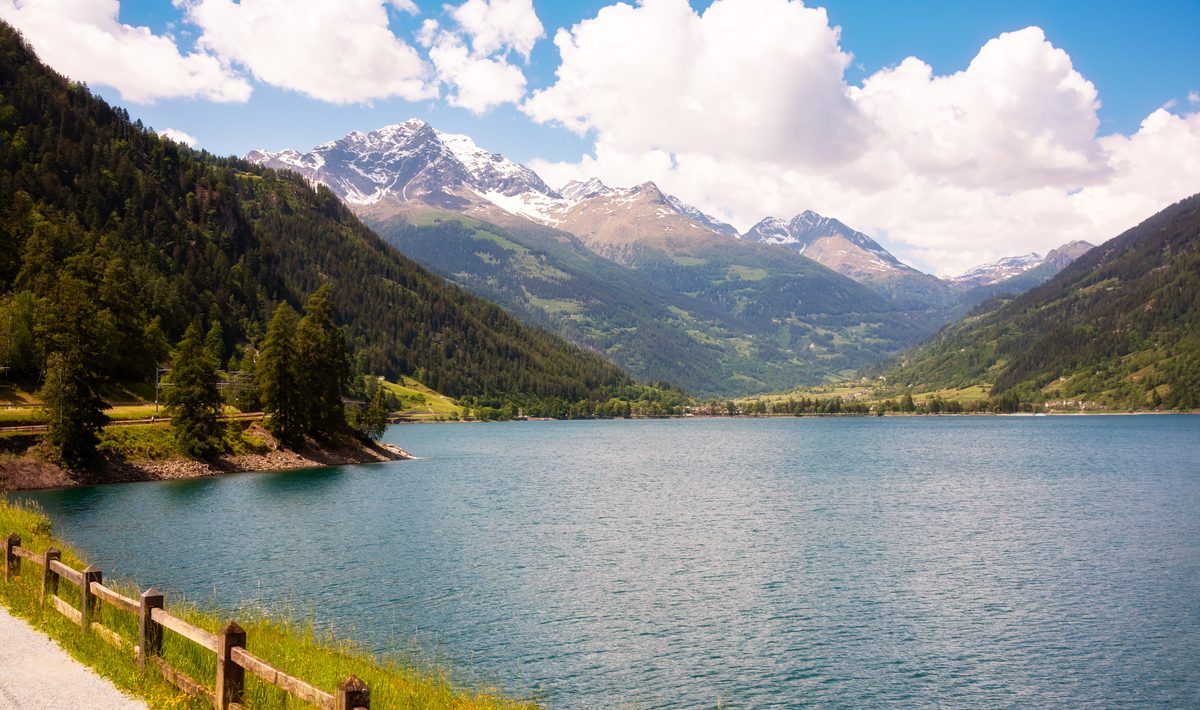 Alpes suiços. Crédito: Magnific